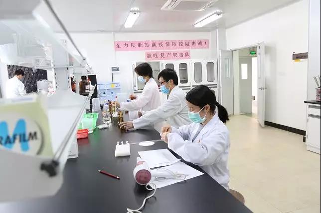 【初心如磐，，，，使命在肩】我为药品研发昼夜攻关，，，，你为抗疫支援远走湖北